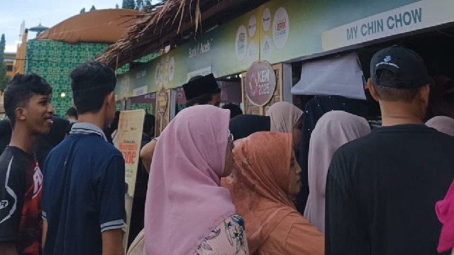 Menjajal Kuliner di Gampong Ramadhan dan Cerita Unik Pengunjung MRB